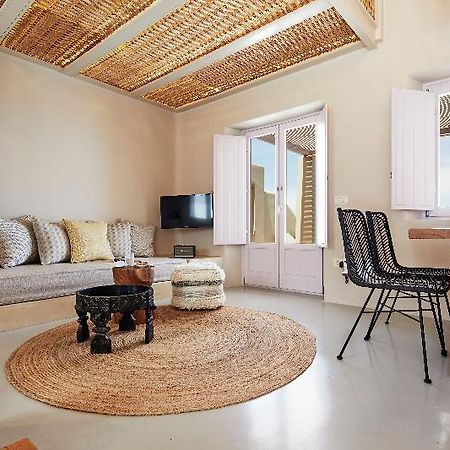 North Santorini A Luxury Spa Hotel Pýrgos Zewnętrze zdjęcie